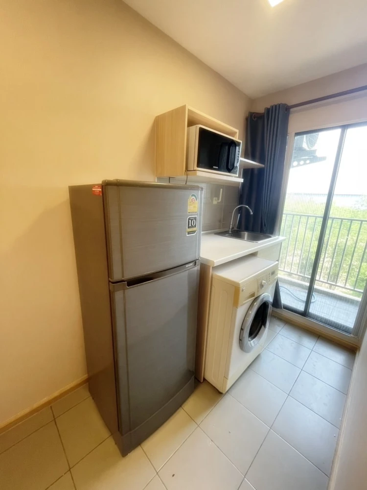 Urgent sale!! Plum Condo Rangsit Alive Phase 1, 4th floor, Building D, beautiful room, convenient transportation, ready to move in, don't miss it!!