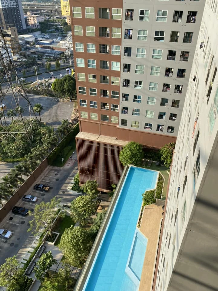 Urgent sale!! Plum Condo Ramkhamhaeng Station, 15th floor, pool view, beautiful decoration, ready to move in, don't miss it!!