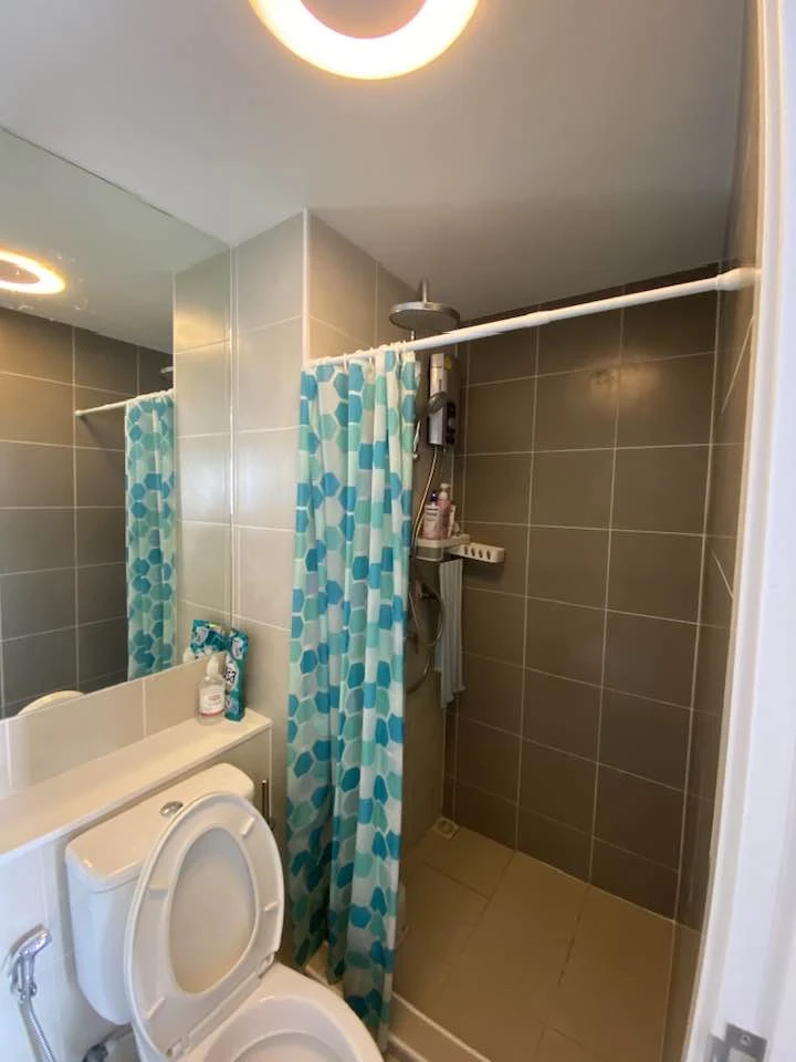 Urgent sale: Plum Condo Ramkhamhaeng Station, 30th floor, high view, comes with facilities, buy now.