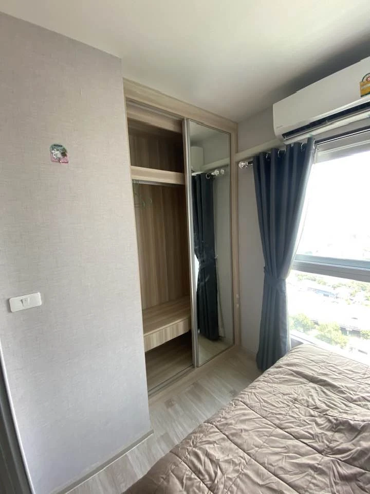 Urgent sale: Plum Condo Ramkhamhaeng Station, 30th floor, high view, comes with facilities, buy now.