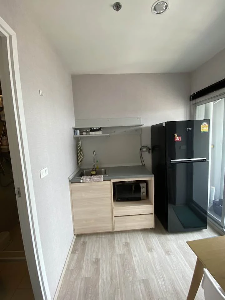 Urgent sale: Plum Condo Ramkhamhaeng Station, 30th floor, high view, comes with facilities, buy now.