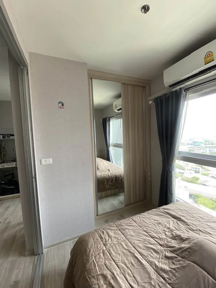 Urgent sale: Plum Condo Ramkhamhaeng Station, 30th floor, high view, comes with facilities, buy now.