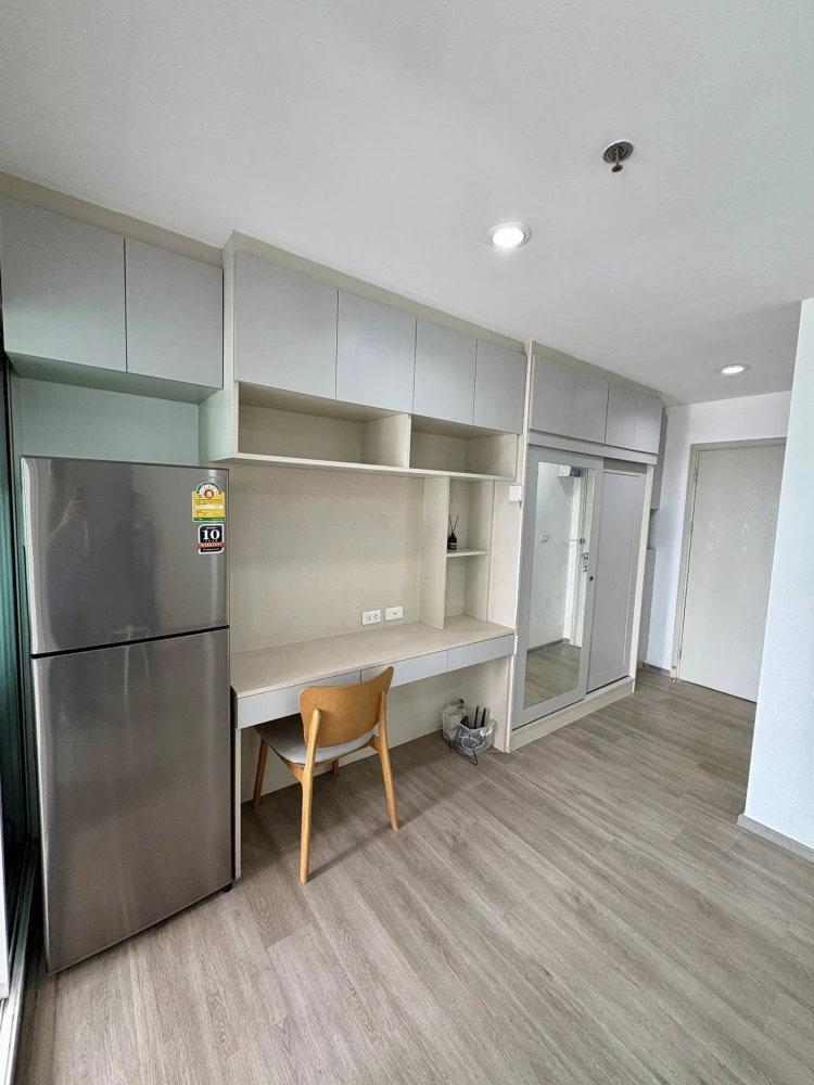 Urgent sale, Regent Bang Son Phase 28, empty room, reasonable price, 10th floor, open view, no buildings blocking the view, you can become the owner t