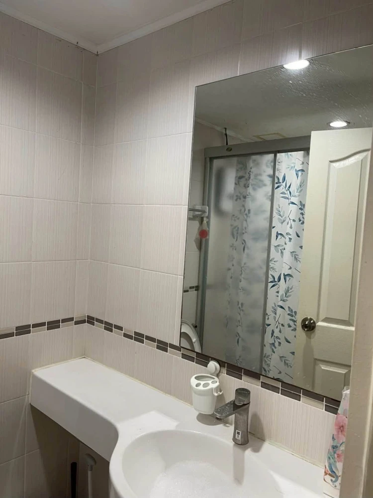 Urgent Sale! Lumpini Ville Prachachuen-Phongphet. Unit with a clearly separated room layout. Great price—make it yours today. Don't miss out!