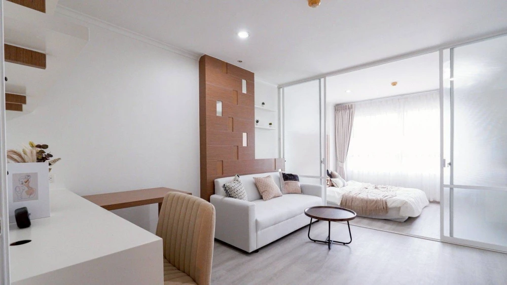 Urgent sale! Lumpini Ville Ramkhamhaeng 26, beautifully decorated unit with complete amenities. Just bring your belongings and move in!