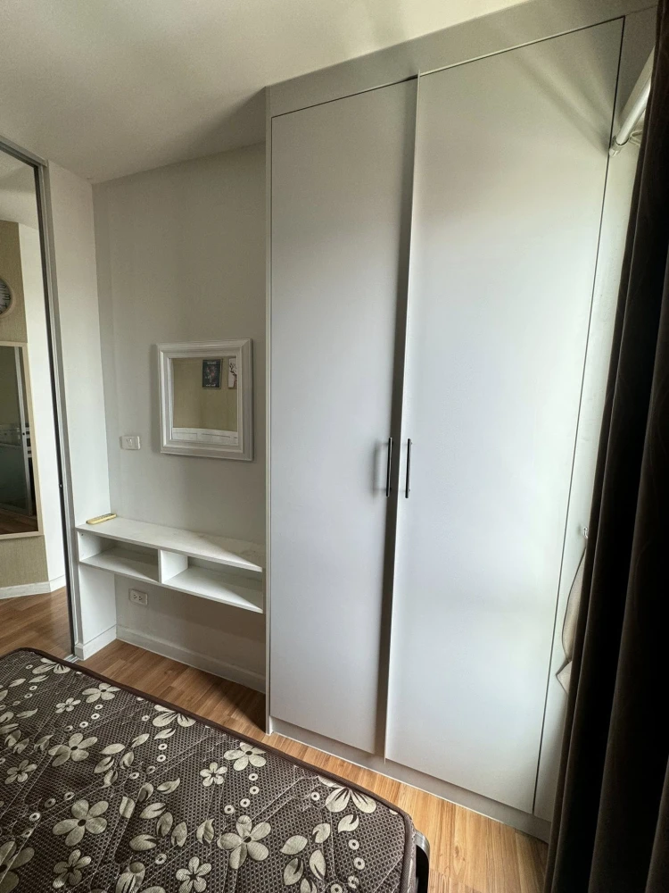 Urgent sale, V Condo Lat Krabang, well-separated rooms, reasonable price, good for living or investing, book now, don't delay.