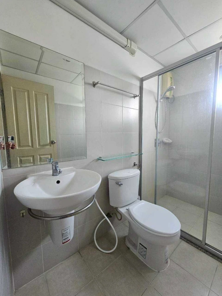 Urgent sale! Supalai Park Ratchayothin. Large, comfortable rooms with ample usable space. Book yours today! Don't miss out!