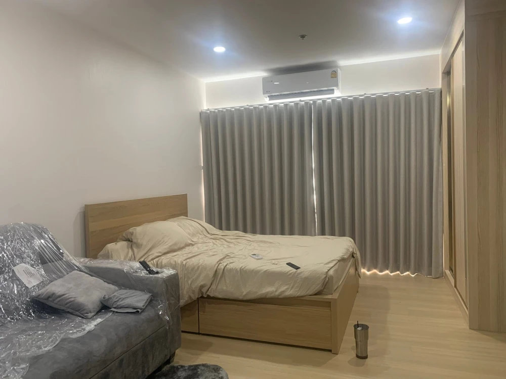 Urgent sale, Supalai Veranda, Phasi Charoen Station. The room is ready to move in. All convenient facilities, good price, come and reserve now.