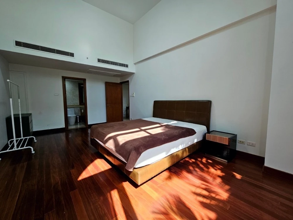 Urgent sale!! All Season Mansion, fully furnished, super luxurious decoration, good price, hurry up and book now, don't miss it!!