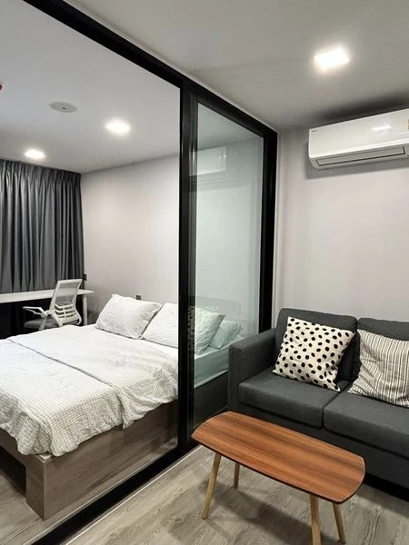 Urgent sale, Cave Town Colony, 8th floor, separate rooms, beautifully decorated, ready to live in, with amenities, don't miss it.