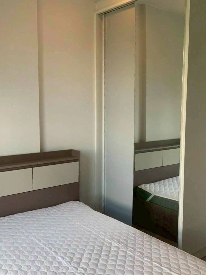 Urgent sale! The Tree Ladprao 15, corner room with privacy. Everything you need here. Just bring your bags and move in. Hurry and buy!