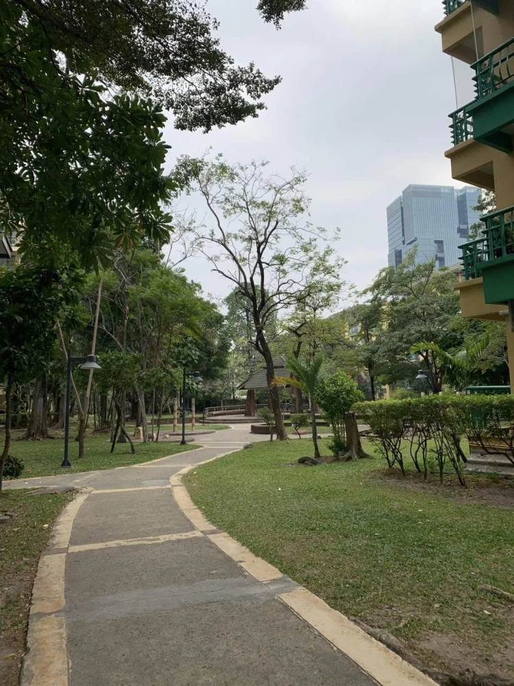 ขายด่วนๆ เดอะ พาร์คแลดน์ บางนา ห้องสตูดิโอ ขนาด 38 ตรม. มีฉากกั้นห้องนอน ห้องนั่งเล่น แบ่งเป็นสัดส่วน ซื้อเลย