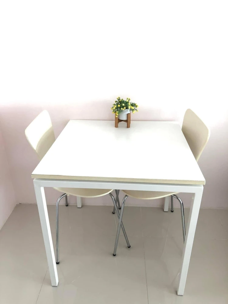Urgent sale: The Hug Condo Bangsaen, 7th floor, bright room with built-in furniture, great view, hurry and reserve now!