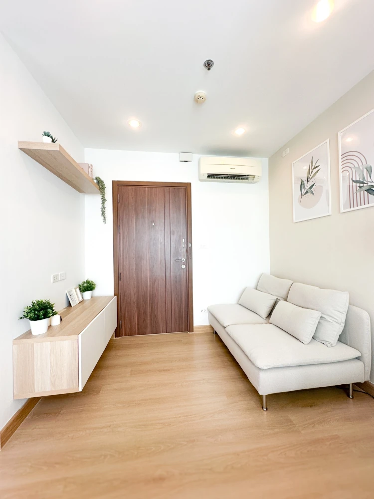 Urgent sale, The Base Chaengwattana, fully furnished, ready to move in, at a great price, hurry and become the owner today.