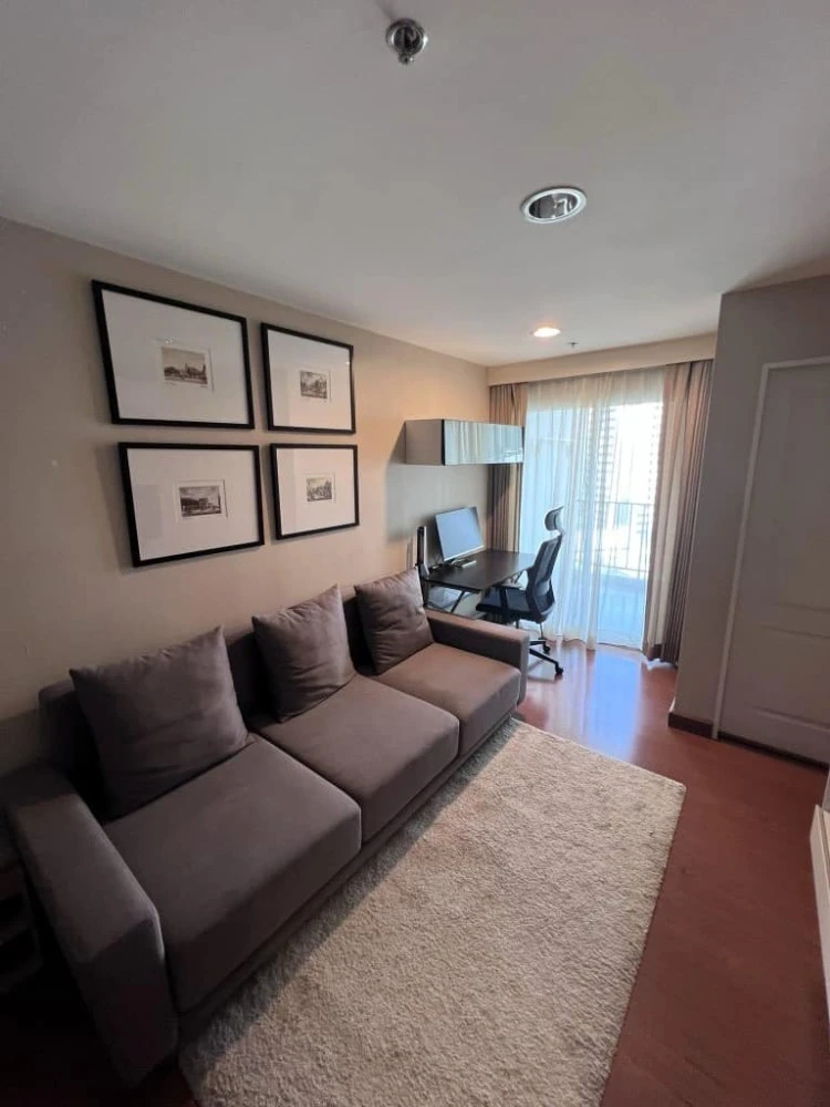 Urgent sale, Belle Grand Rama 9, ready to move in immediately, fully furnished and appliances ready to use