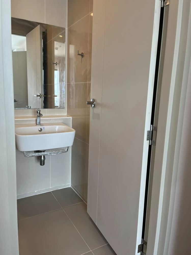 For sale/rent: Aspire Erawan Prime, 26th floor, high view, great price, become the owner today.