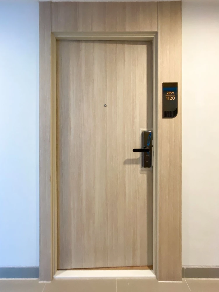 Urgent sale!! Life Rama 4 - Asoke Duplex room, 33rd floor, good location condo, convenient transportation, don't miss it, book now!!