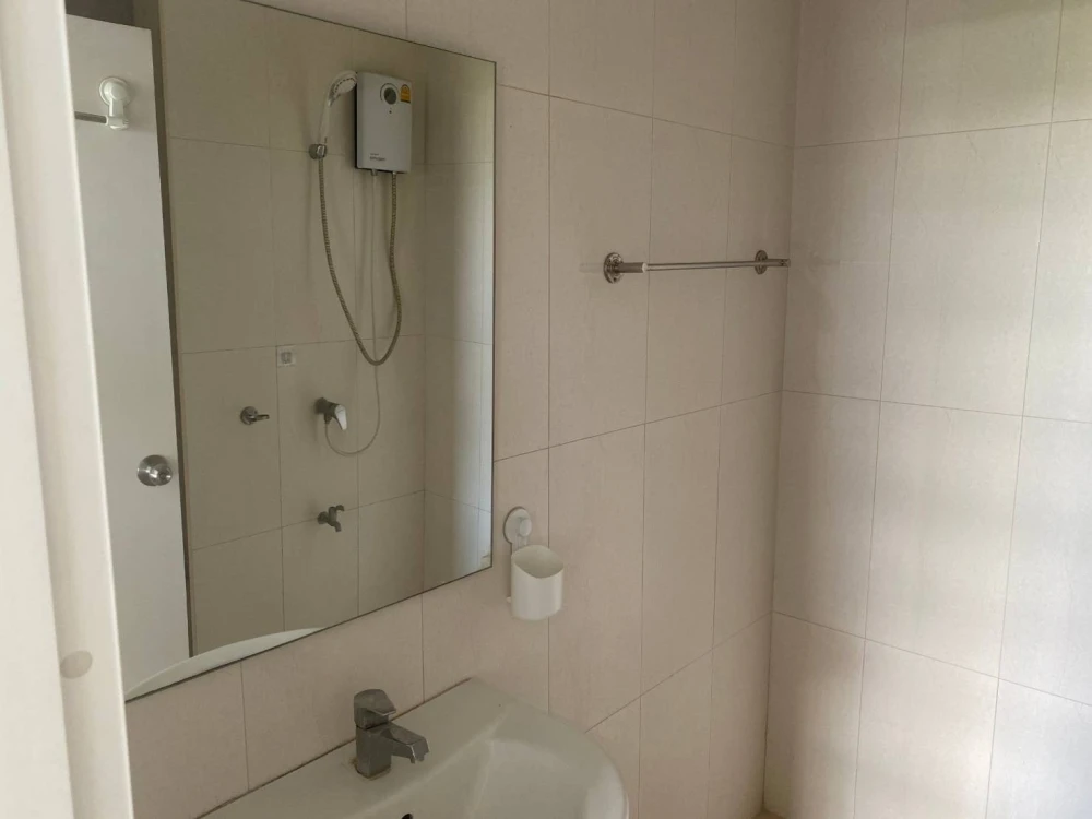 Urgent sale!! ICONDO Petchkasem 39, 5th floor, fully furnished, ready to move in, hurry up and reserve now!!