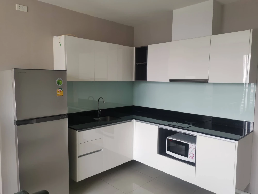 Condo for urgent sale: Quinn Ratchada 17. Large room, comfortable living, plenty of usable space, convenient and complete in one place. Buy now!