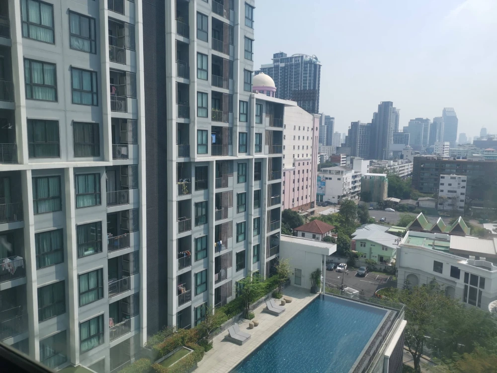 Condo for urgent sale: Quinn Ratchada 17. Large room, comfortable living, plenty of usable space, convenient and complete in one place. Buy now!