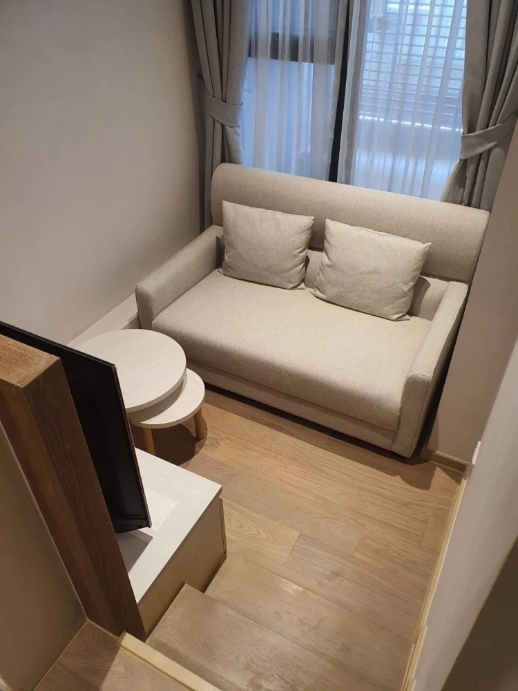 Urgent sale, Runesu Thonglor condo, 5 rooms, ready to move in, complete here, just come and move in, hurry and become the owner.