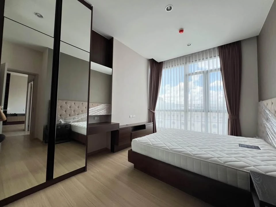 Urgent sale, luxury condo in the heart of the city, The Capital Ekkamai-Thonglor, large corner room, complete here, buy now