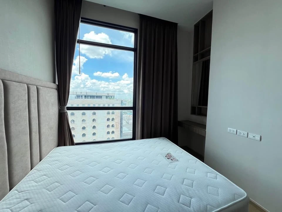 Urgent sale, luxury condo in the heart of the city, The Capital Ekkamai-Thonglor, large corner room, complete here, buy now