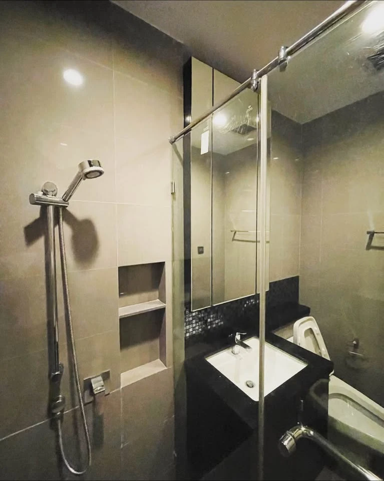 Sell / rent Condo M Ladprao, ready to move in, 21st floor, beautiful view, convenient, complete in one place must be here only