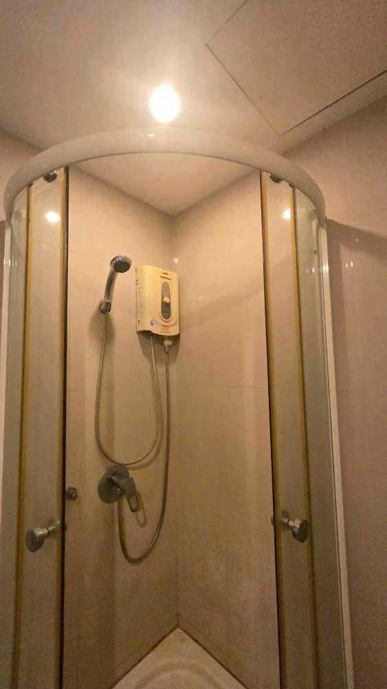 For sale or rent: The Inspire Place ABAC Rama 9. 1 bedroom, 1 bathroom with balcony. Unobstructed view. Book now!