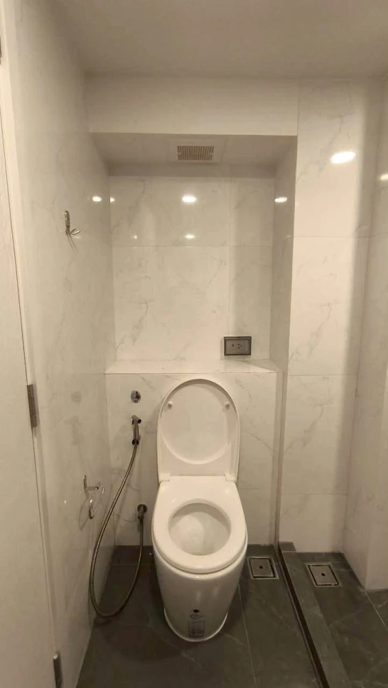 For sale: Duo Space (2-level) unit at Origin Plug & Play Nonthaburi Station. Features high-quality built-in furnishings. Great value—buy now!