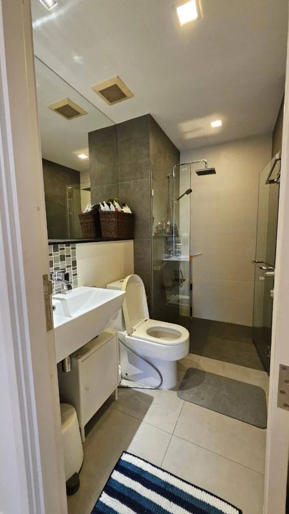 For sale and rent Urbano Absolute Sathon-Taksin, large room, comfortable, spacious living space, I must say you must not miss it.