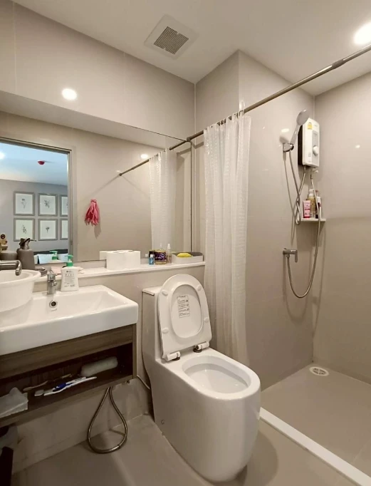 Wow for sale, Aspire Asoke-Ratchada, 1 bedroom, very beautiful decoration. Every piece is beautiful. Nice atmosphere, hurry and make a reservation.