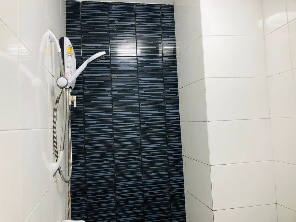 For sale/rent CONDO THE TRUST South Pattaya, spacious room, ready to move in, fully furnished + electrical appliances, ready to reserve now!!