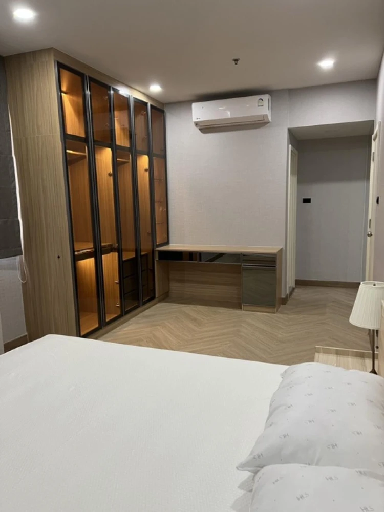 For sale/rent Supalai Loft, Fai Chai Intersection, 2Bed/2Bath, fixed parking, 22nd floor, high floor, open city view, don't miss it!