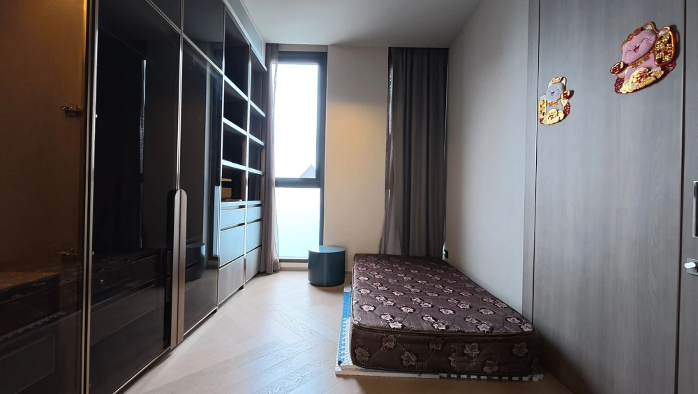 For sale/rent: The Reserve Sathorn, ready to move in, fully furnished, spacious and comfortable room, hurry and book now!