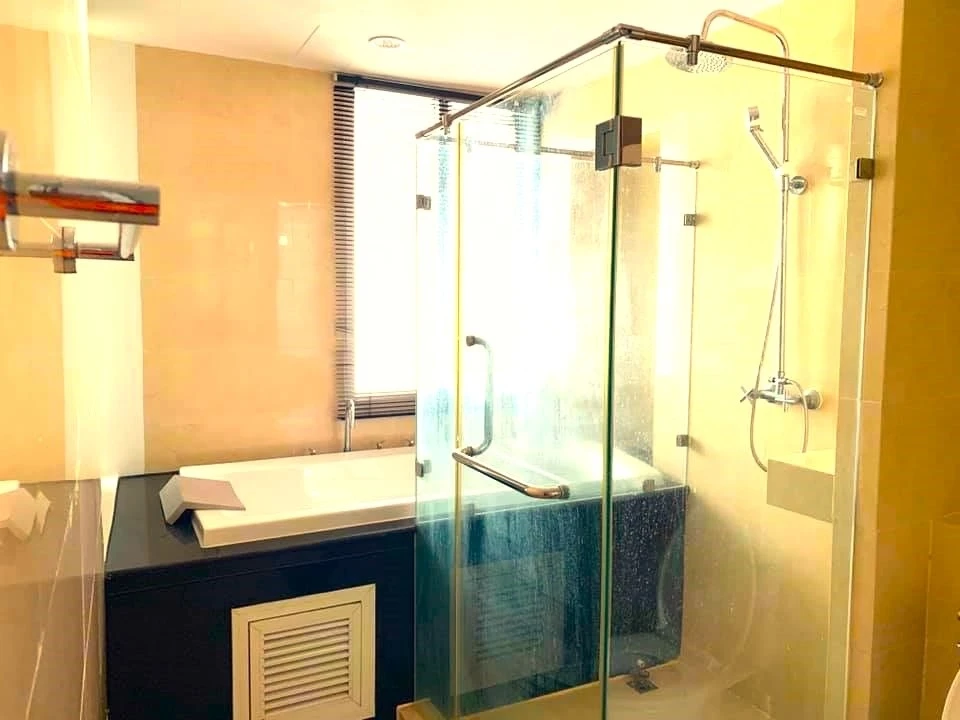 Condo for sale/rent: The Forest Chaengwattana. Beautiful and luxurious. See the promotion. Buy/reserve now!!