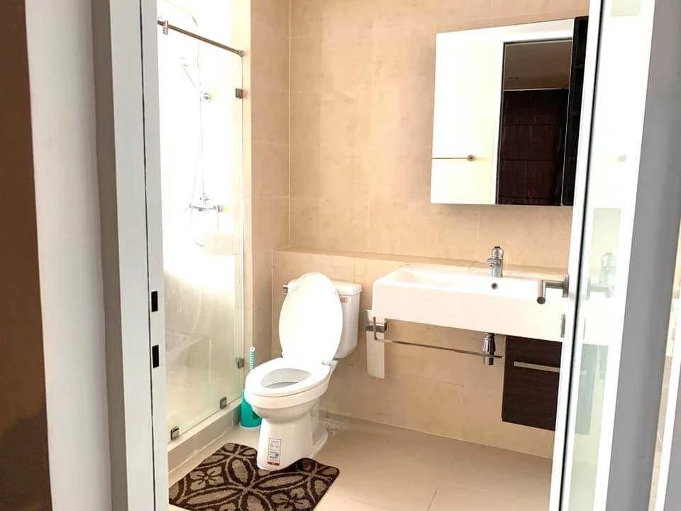 Condo for sale/rent: The Forest Chaengwattana. Beautiful and luxurious. See the promotion. Buy/reserve now!!