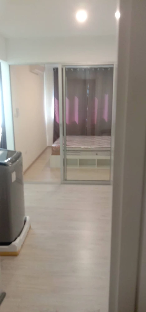 Condo for sale and rent Senakit MRT-Bang Khae The room is private. The price is good. You can move in right away.