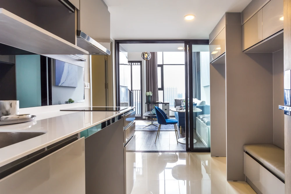 For sale/rent Condo Night at night, Space Ratchayothin, next to BTS Phahonyothin 24.