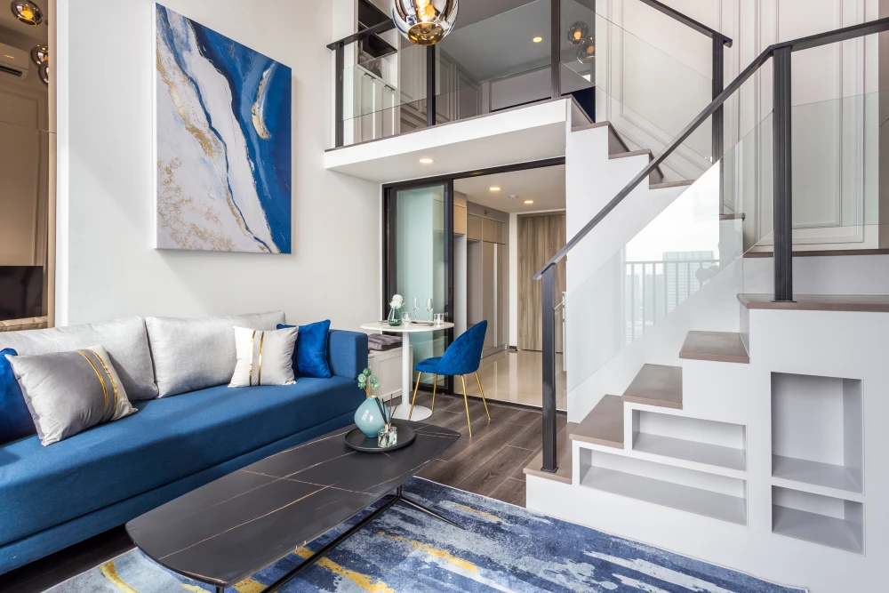 For sale/rent Condo Night at night, Space Ratchayothin, next to BTS Phahonyothin 24.