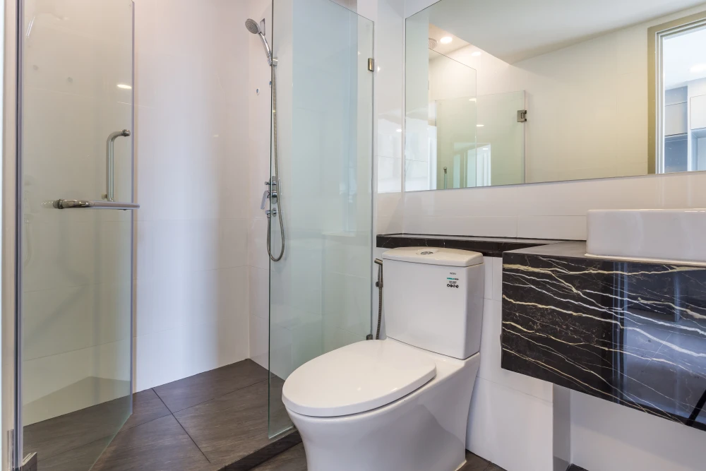 For sale/rent Condo Night at night, Space Ratchayothin, next to BTS Phahonyothin 24.
