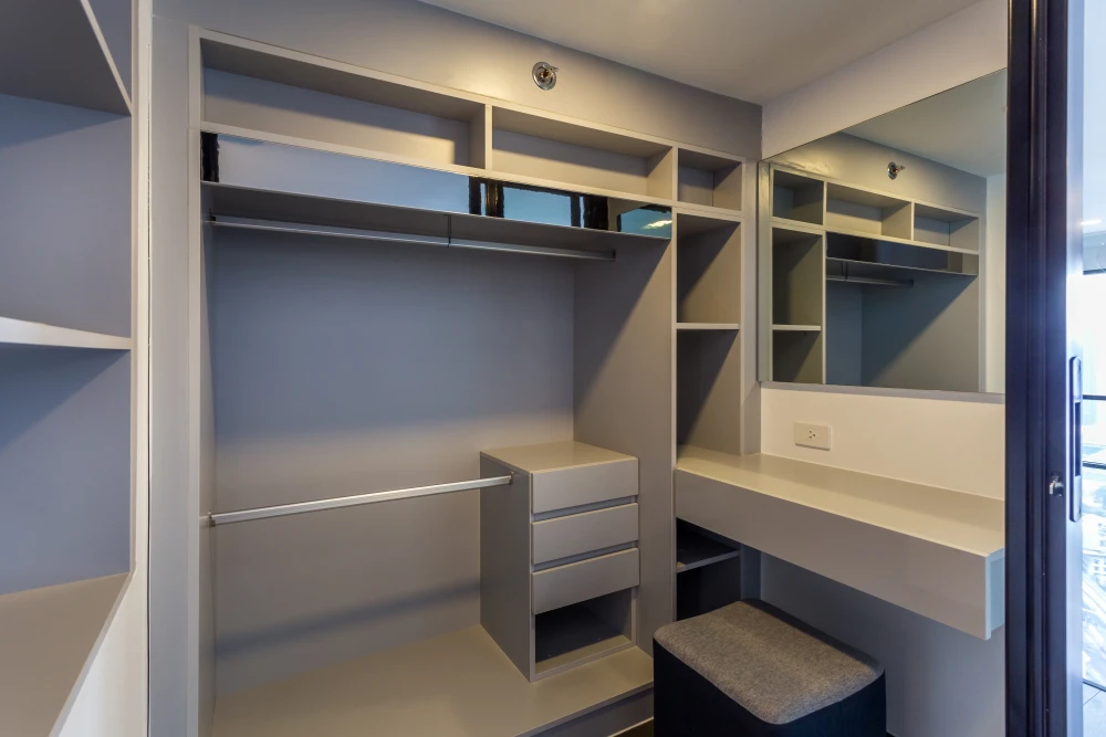 For sale/rent Condo Night at night, Space Ratchayothin, next to BTS Phahonyothin 24.