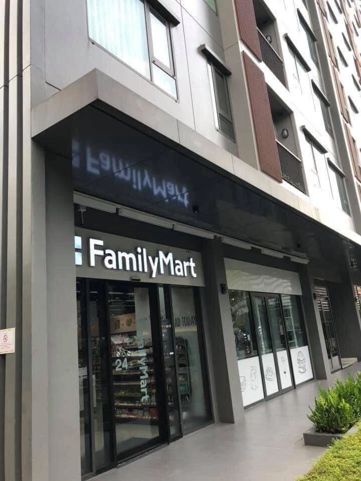 ขาย/เช่า คอนโด ไลฟ์ ปิ่นเกล้า วิวสระว่ายน้ำ เฟอร์ครบพร้อมเข้าอยู่ ใกล้MRT บางยี่ขัน พลาดแล้วจะเสียใจ
