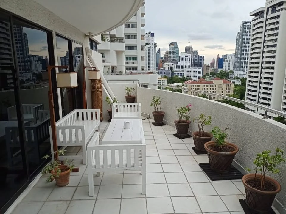 Sale/Rent Urgent!! Condo Supalai Place Sukhumvit 39, beautiful view, good location, convenient transportation, do not hesitate, book now!!