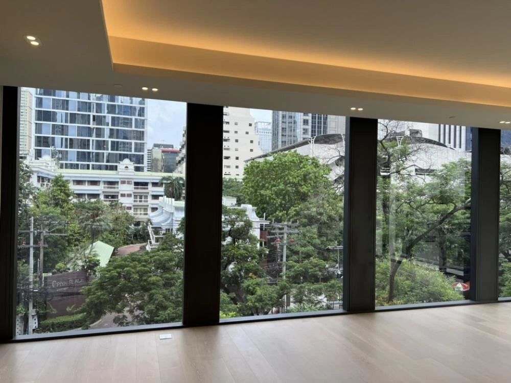 For Sale/Rent!! Tonson One Residence 2 bedrooms (11/9) Empty room, spacious area, very comfortable, book now, don't miss out.
