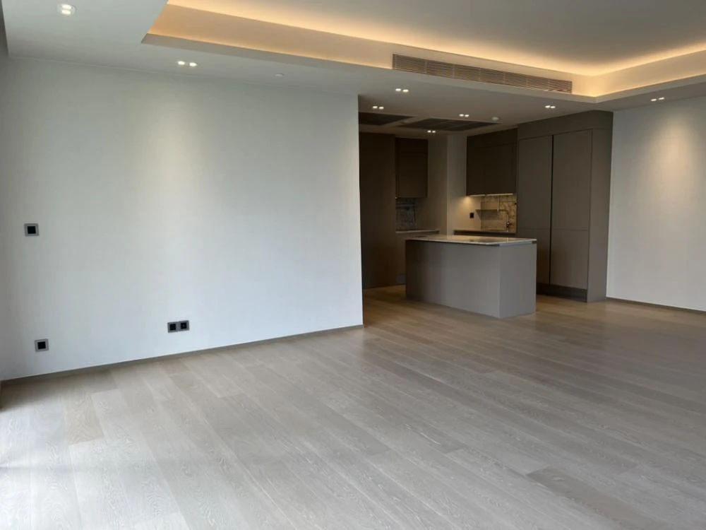 For Sale/Rent!! Tonson One Residence 2 bedrooms (11/9) Empty room, spacious area, very comfortable, book now, don't miss out.