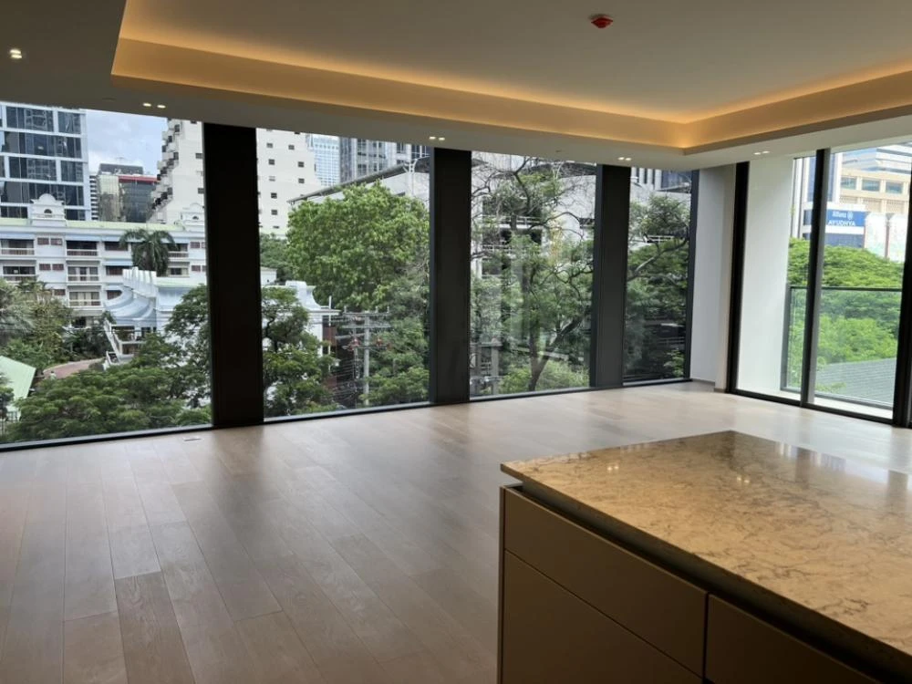 For Sale/Rent!! Tonson One Residence 2 bedrooms (11/9) Empty room, spacious area, very comfortable, book now, don't miss out.