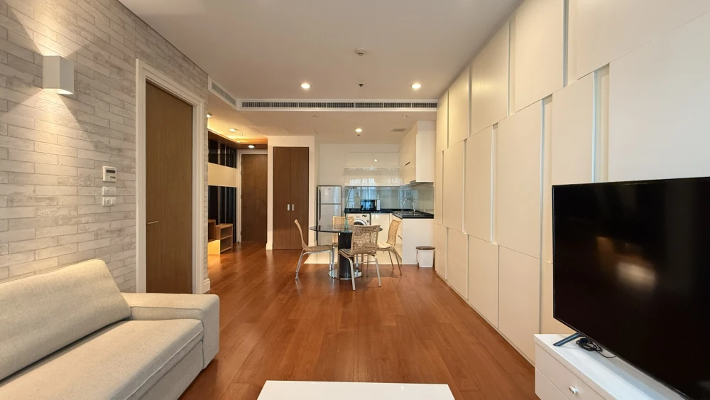 For Sale & Rent – Bright Sukhumvit 24 | Luxury Condominium in a Prime Sukhumvit Location