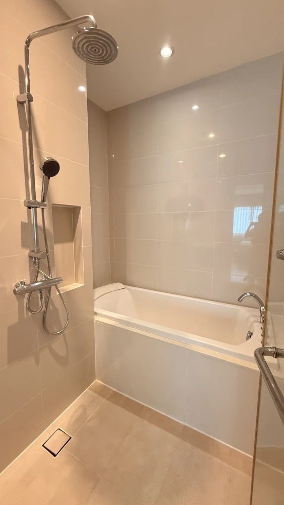 For Sale & Rent – Bright Sukhumvit 24 | Luxury Condominium in a Prime Sukhumvit Location