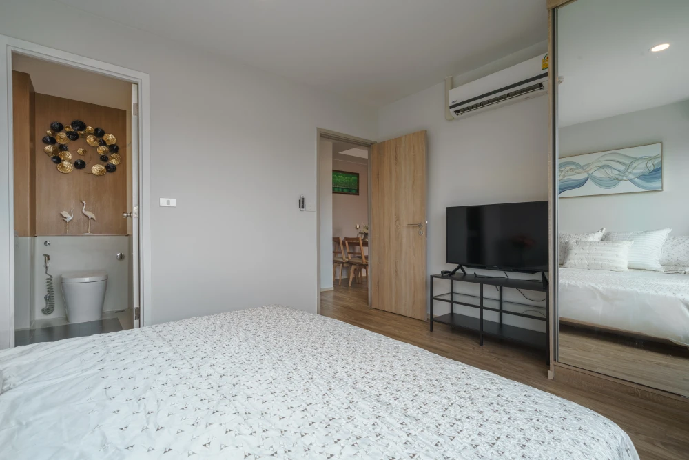 Condo for Sale & Rent in Sathorn–Charoenrat Area ✨ Blossom Condo @ Sathorn–Charoenrat